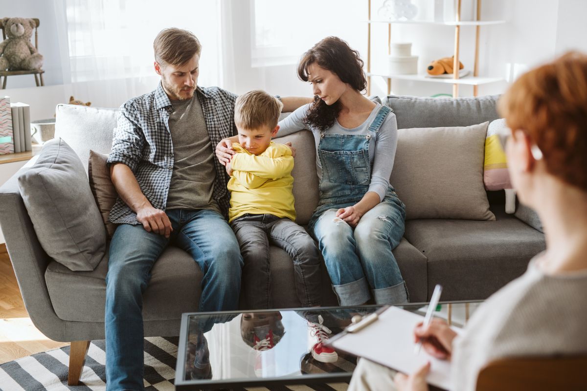 Attending reunification therapy to restore the parent-child relationship