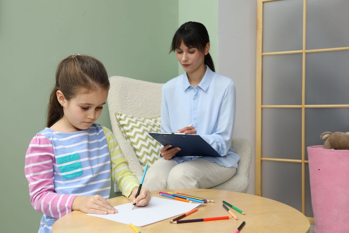 A psychologist conducts a clinical psychological evaluation